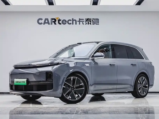 Li Auto L8 2025