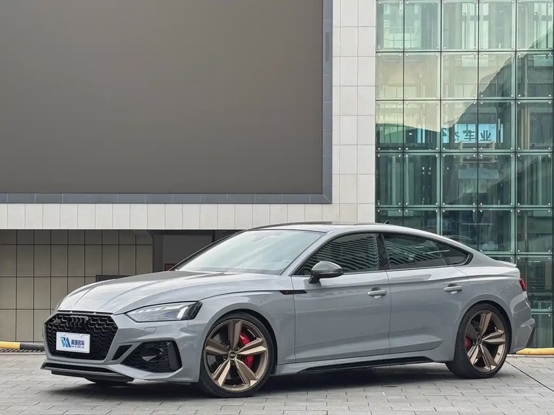 Audi RS5