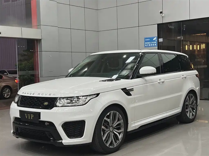 Land Rover Sport