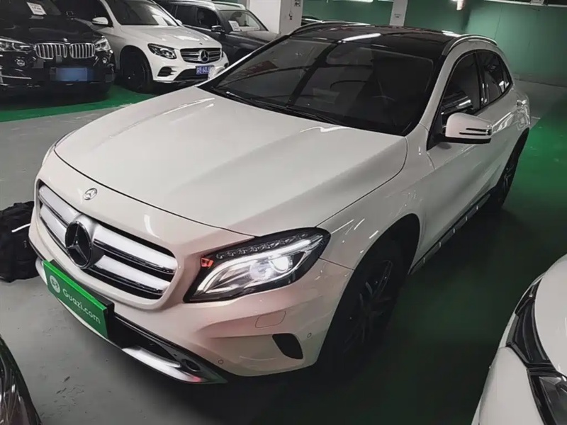 Mercedes-Benz GLA-Class