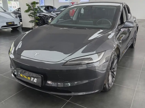 Tesla Model 3 2024