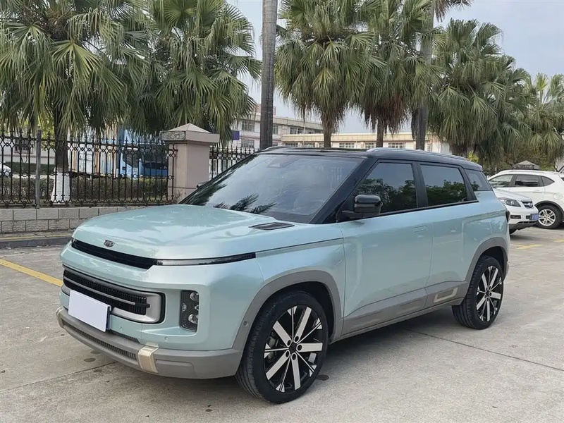 Geely Icon