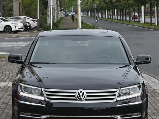 Volkswagen Phaeton 2013