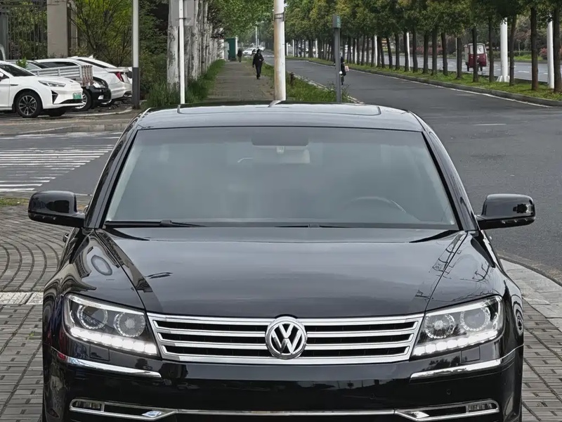 Volkswagen Phaeton