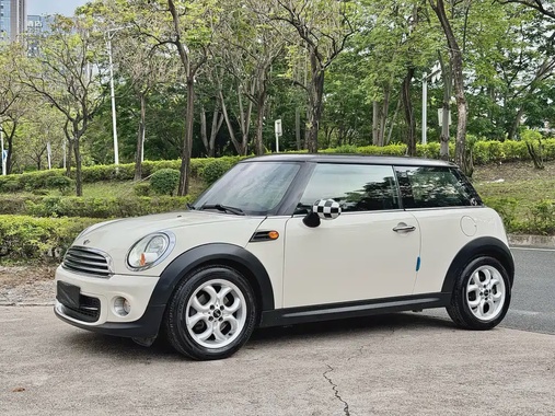 MINI Other 2012