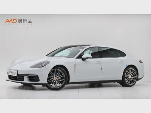 Porsche Panamera 2021