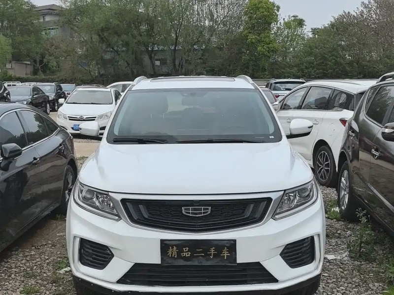 Geely X6