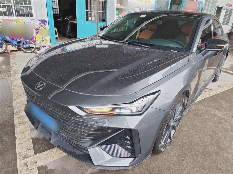 Changan UNI-V
