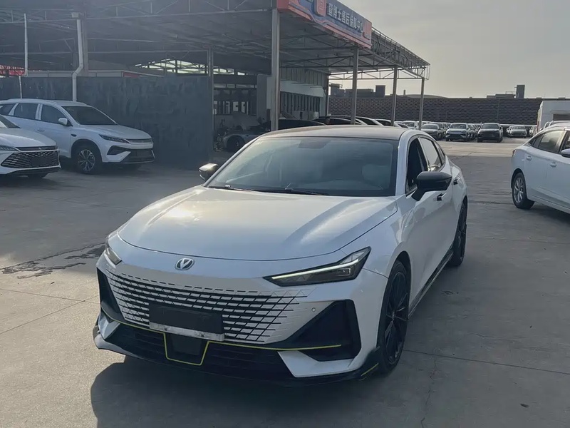 Changan UNI-V
