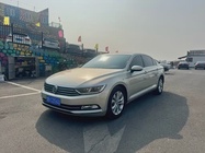 Volkswagen Magotan 2016