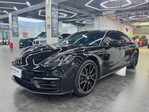 Porsche Panamera 2022