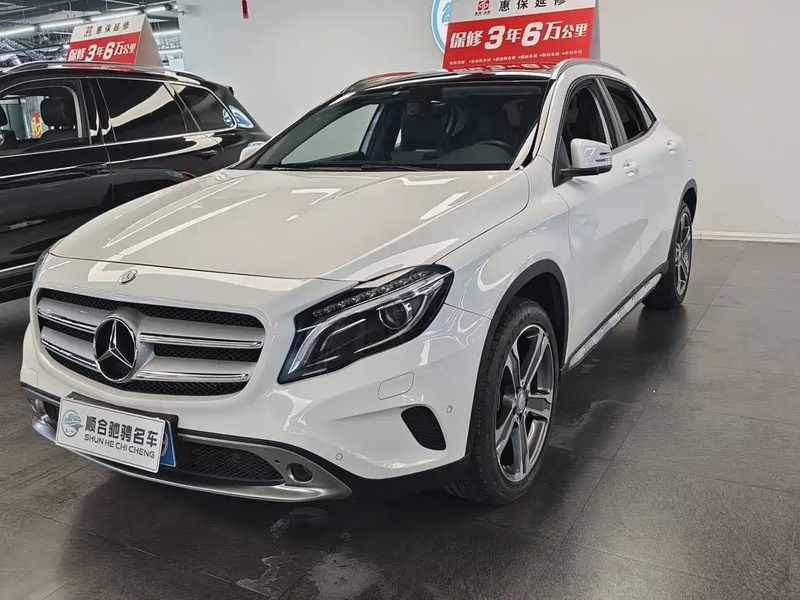 Mercedes-Benz GLA-Class
