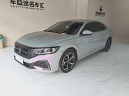 Volkswagen Passat 2024