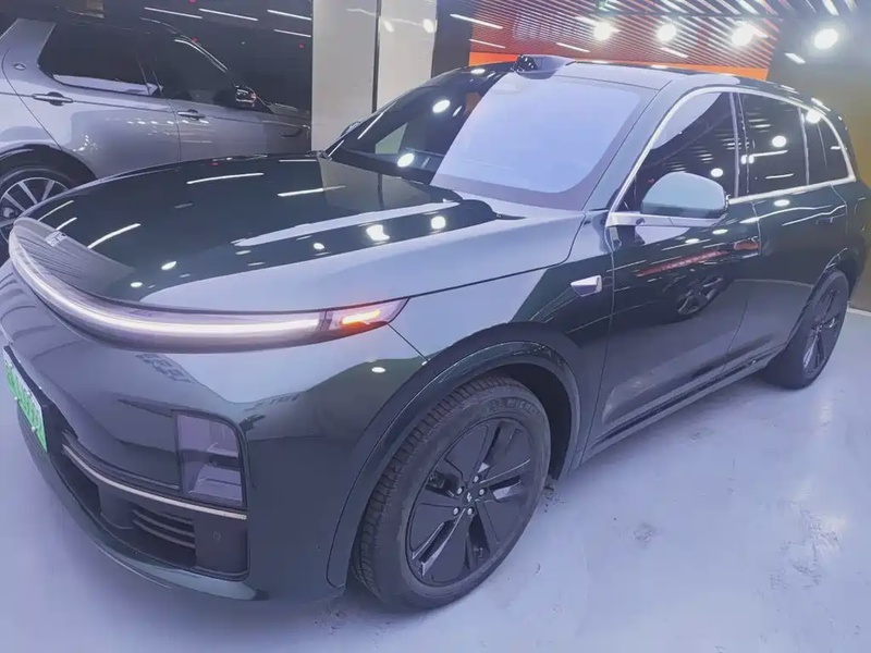 Li Auto L7