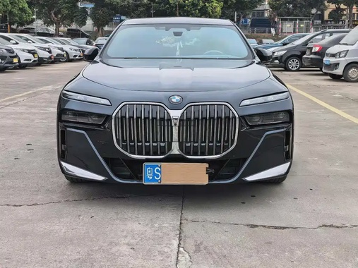 BMW 7 Series 2023