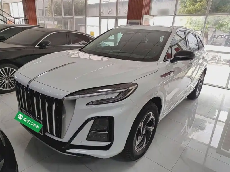 Hongqi HS3