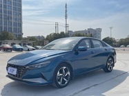 Hyundai Elantra 2022