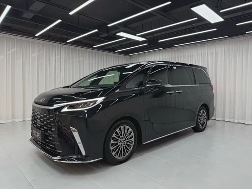 Lexus LM 2024