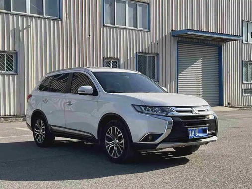 Mitsubishi Outlander 2017