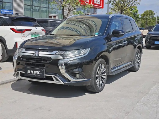 Mitsubishi Outlander 2022