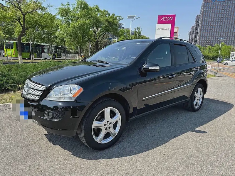 Mercedes-Benz M-Class