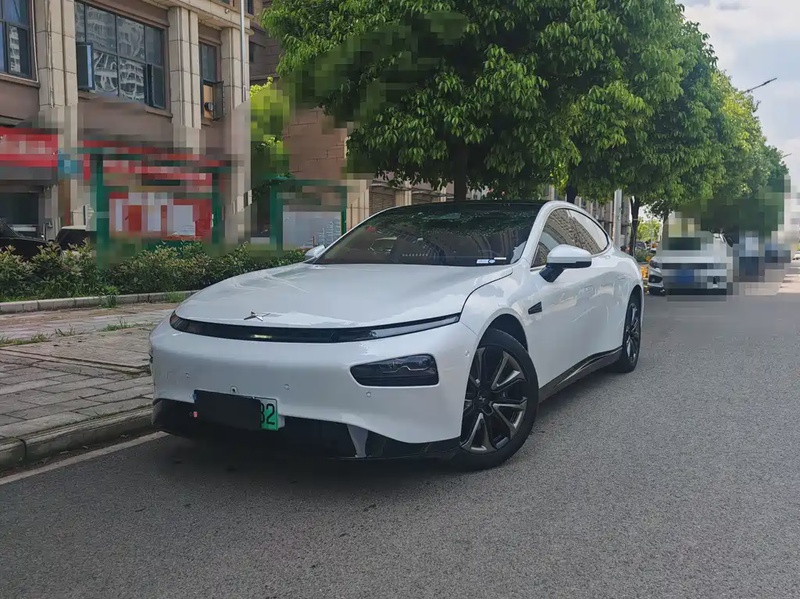 XPeng P7