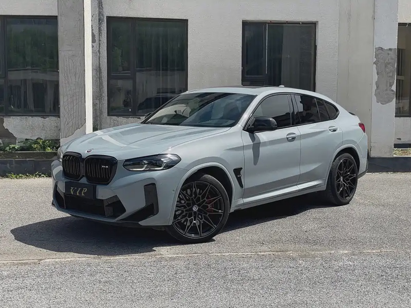 BMW X4M