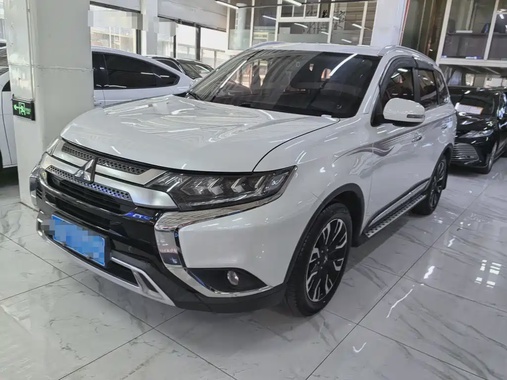 Mitsubishi Outlander 2020