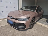 Volkswagen Passat 2024