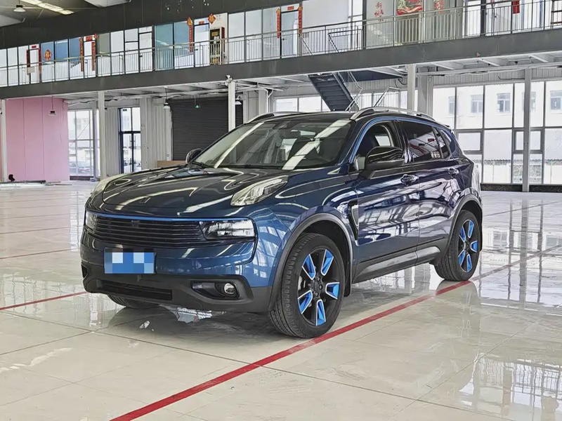 Lynk & Co 01
