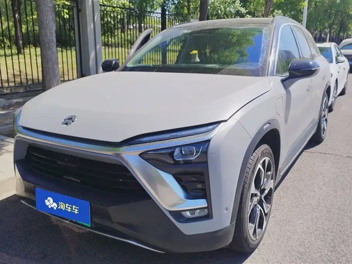 NIO ES8 2018