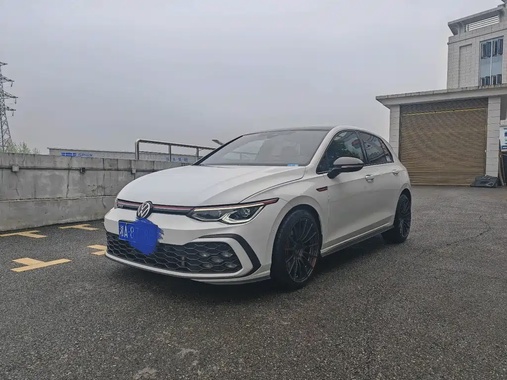 Volkswagen Golf 2023