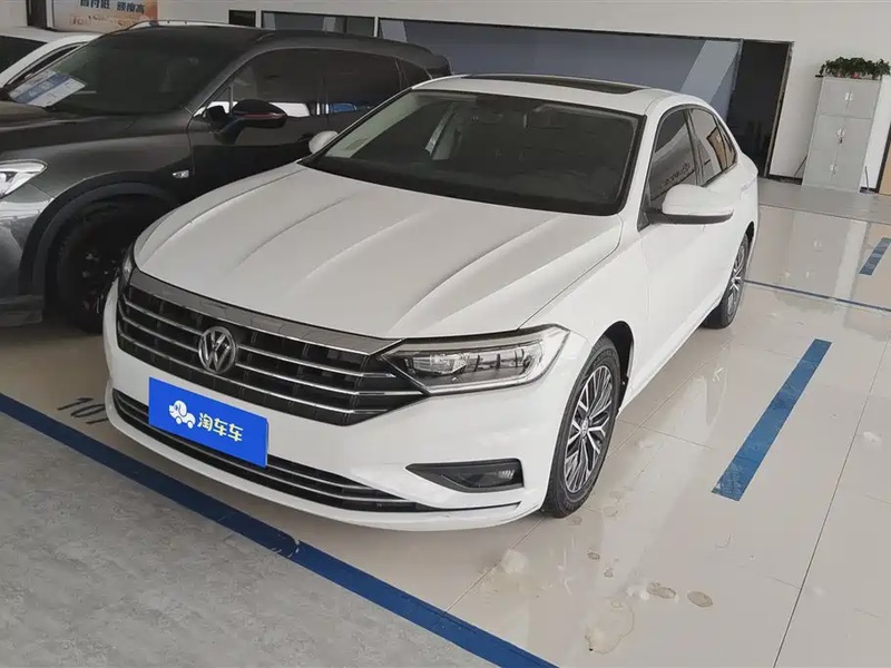 Volkswagen Sagitar
