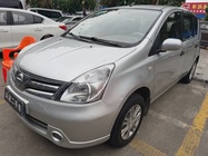 Nissan Livina 2012