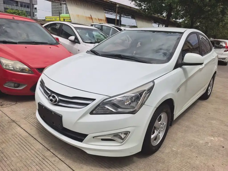 Hyundai Verna