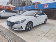 Hyundai Elantra 2022