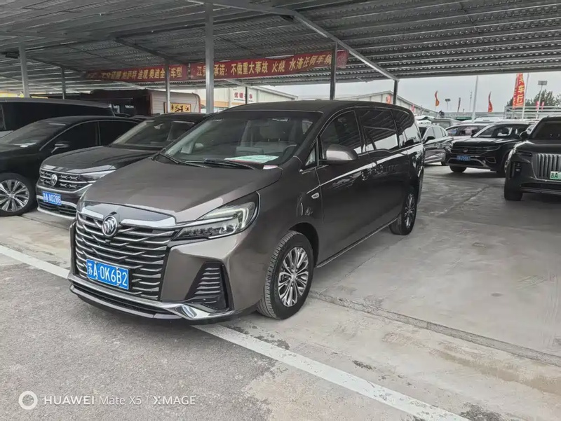 Buick GL8