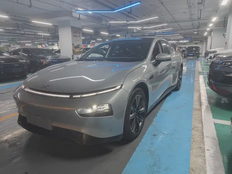 XPeng P7