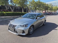 Lexus IS 2019