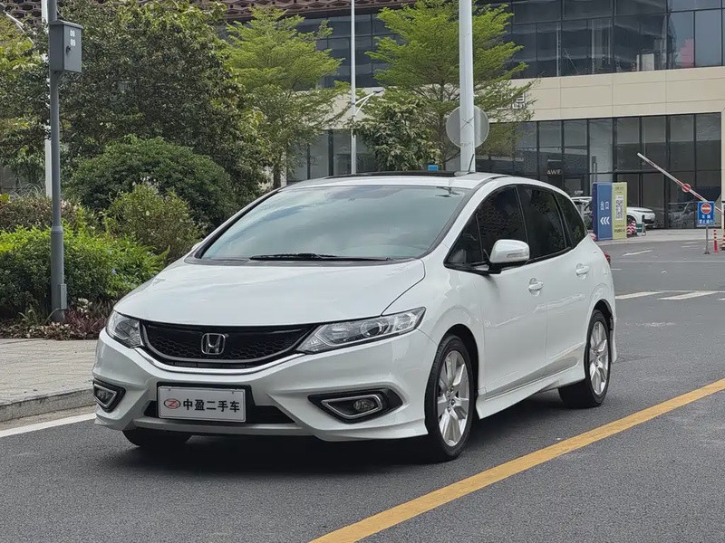 Honda Jade