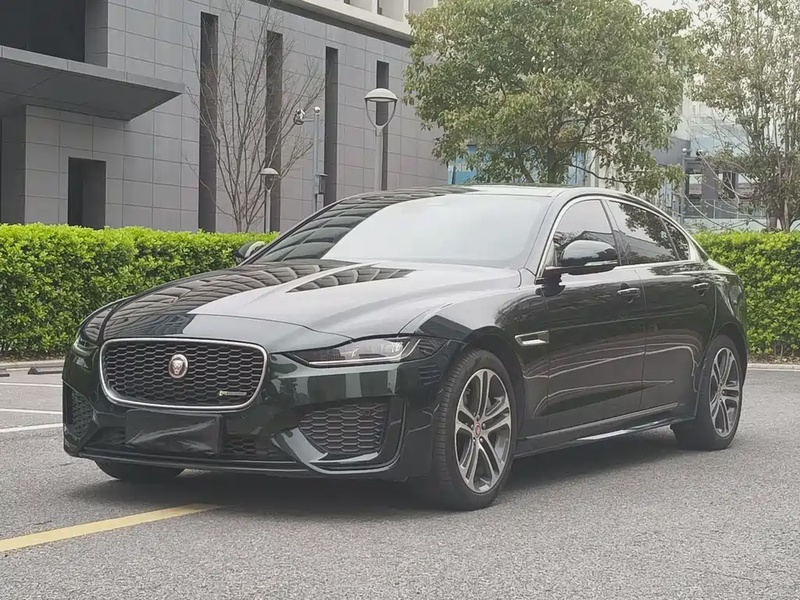 Jaguar XEL