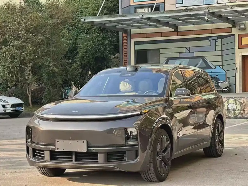 Li Auto L9