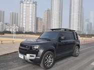 Land Rover Defender 2025