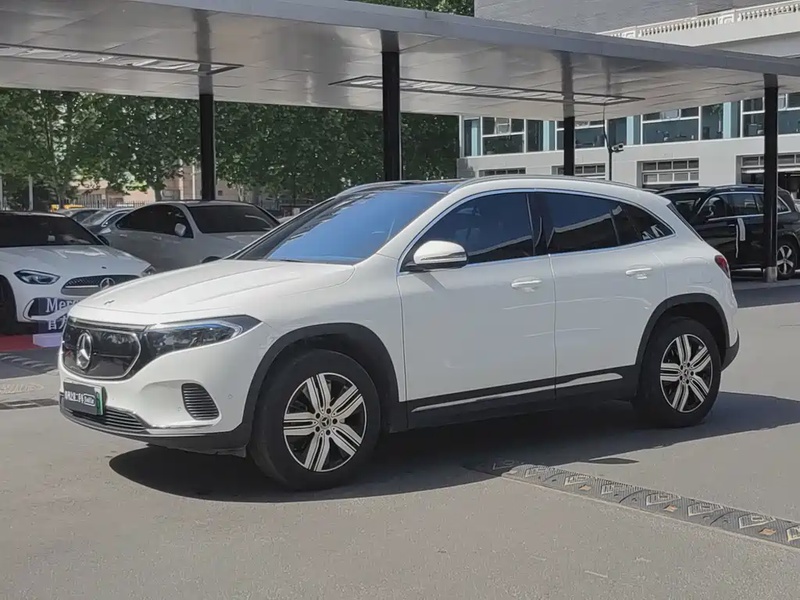 Mercedes-Benz EQA