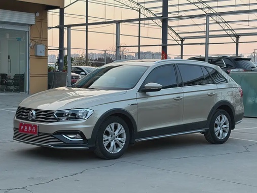 Volkswagen C-Trek 2017