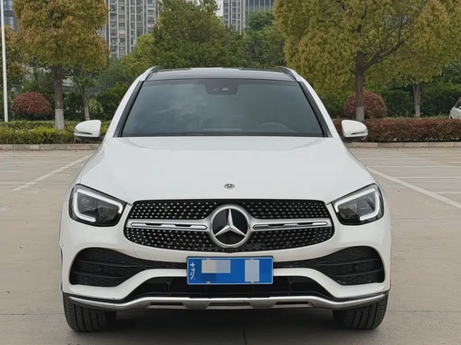 Mercedes-Benz GLC-Class 2023
