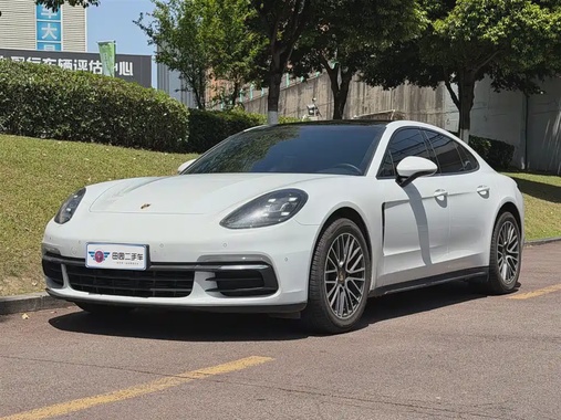 Porsche Panamera 2018