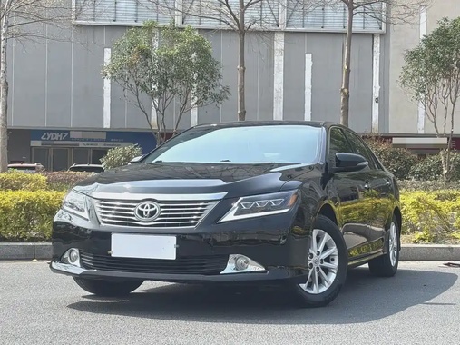 Toyota Camry 2014