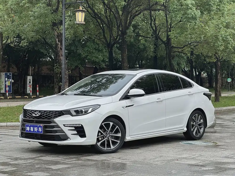 Chery Arrizo 5