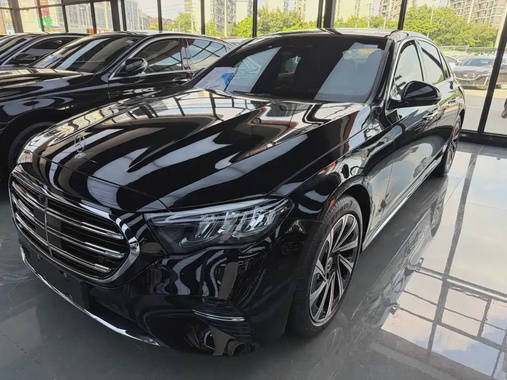 Mercedes-Benz E-Class 2024